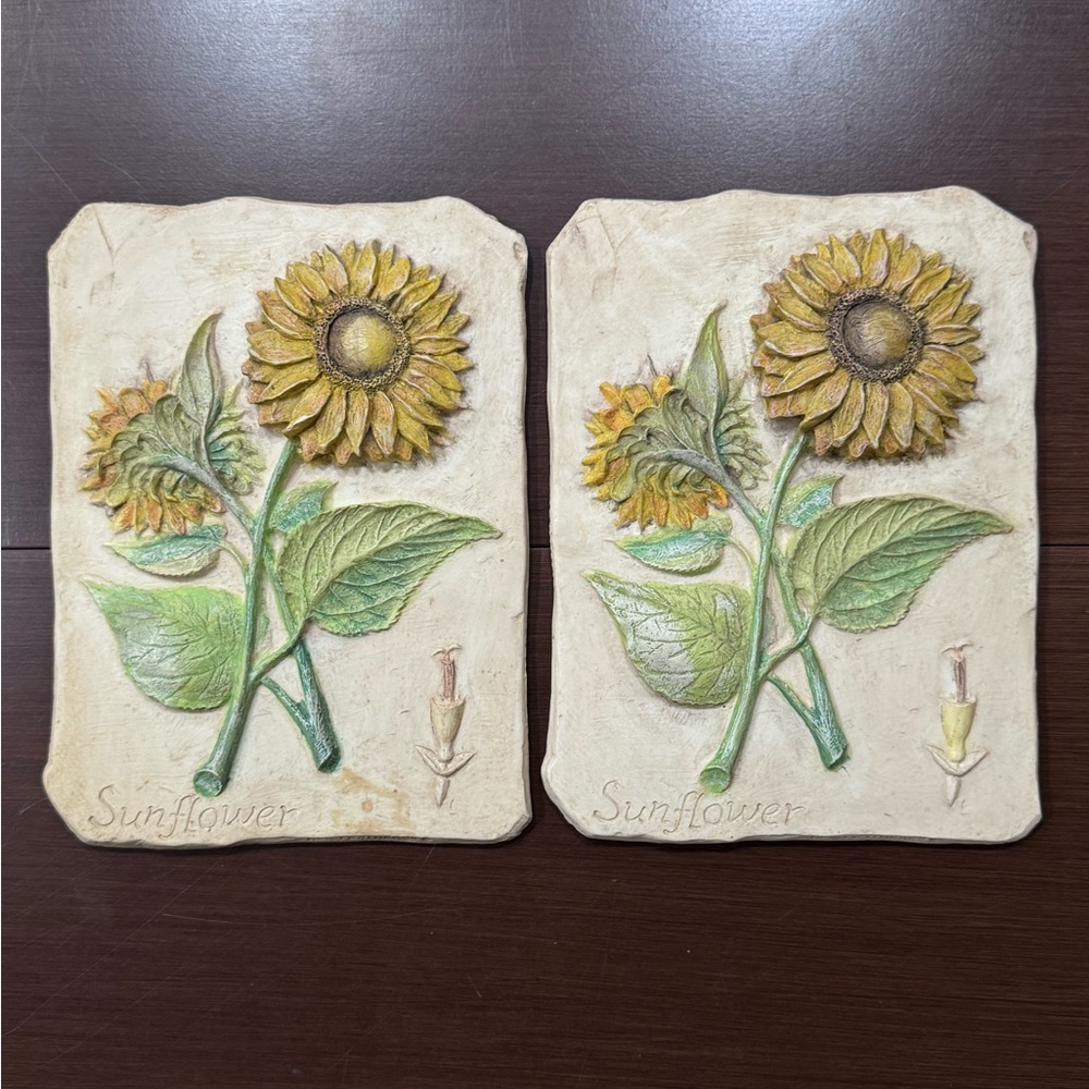 HenFeathers Vintage Ceramic Sunflower Wall Plaques